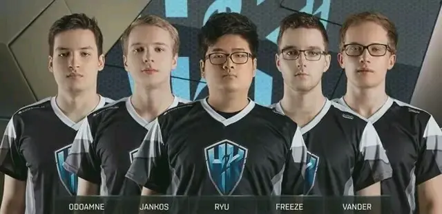 包含RNG险胜XL，Jankos关键制胜的词条