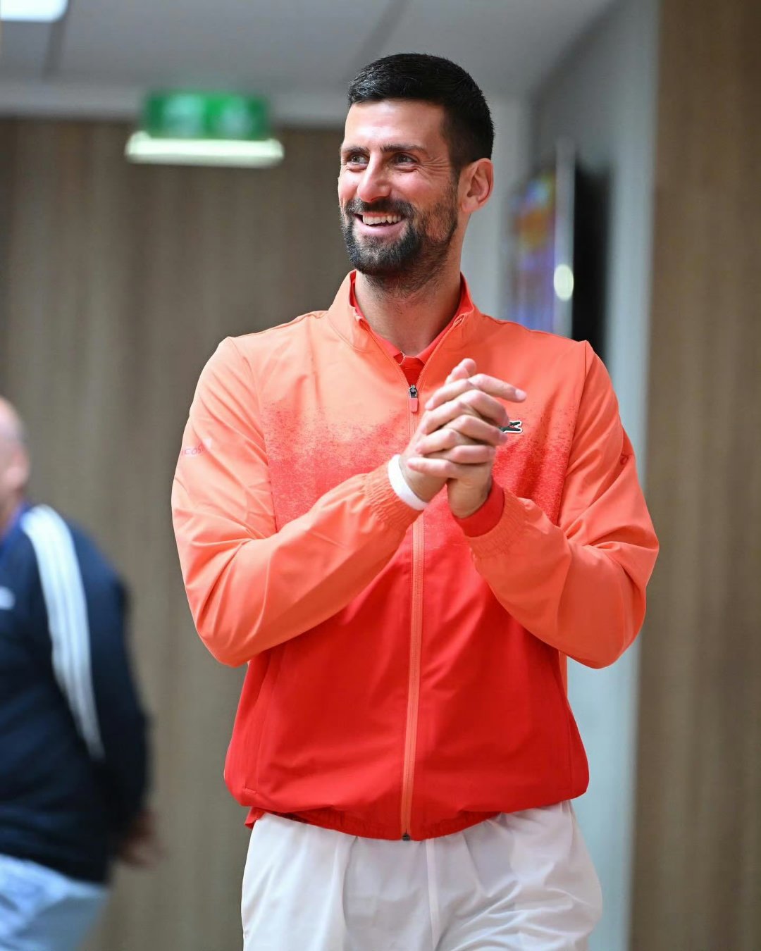 拉沃尔杯绝杀年终总决赛，德约科维奇统治全场