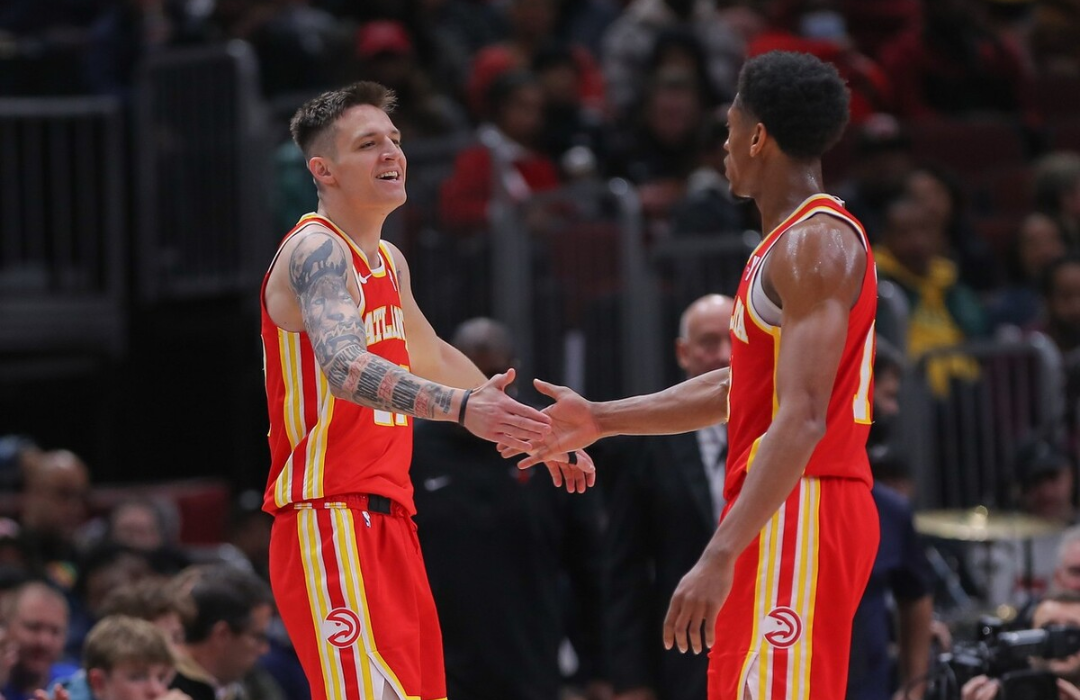 火箭碾压公牛，德罗赞扛起全队