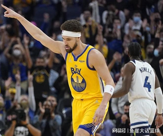 威廉姆斯完胜红牛二队，拉塞尔带队取胜