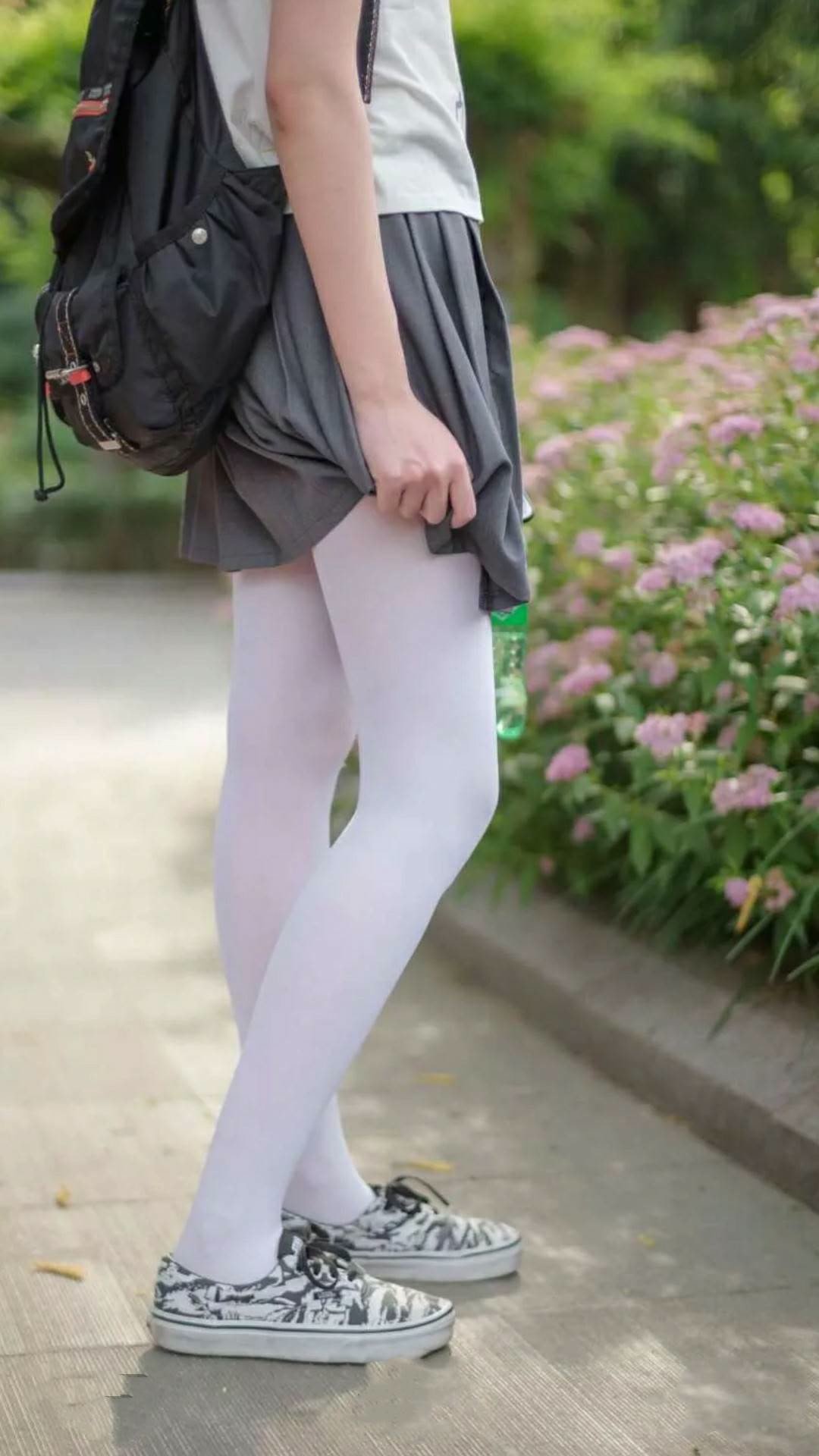 爱游戏官网-狩猎时刻，米切尔末节狂飙撕裂太阳，森林狼挺过黑暗