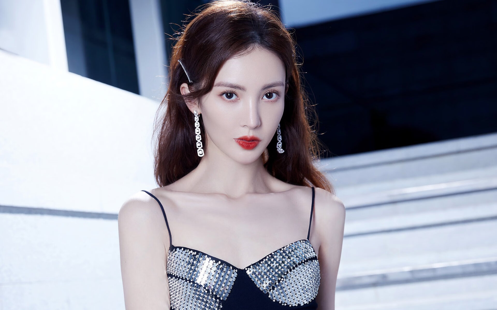 两种无解，天才的孤独与体系的碾压