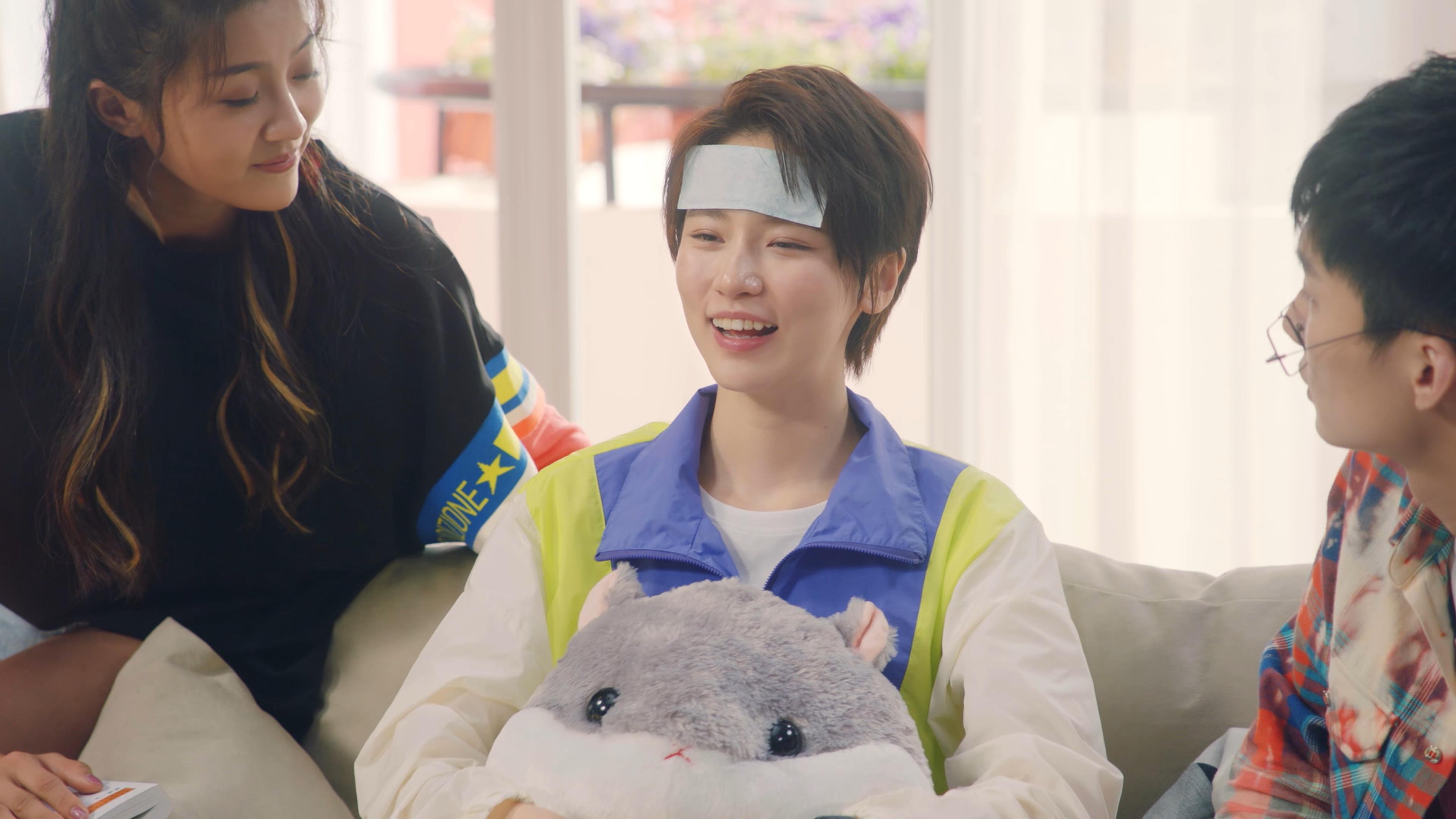 赛车与篮球的同一片夜空，当文班亚马在F1收官战扛起全队